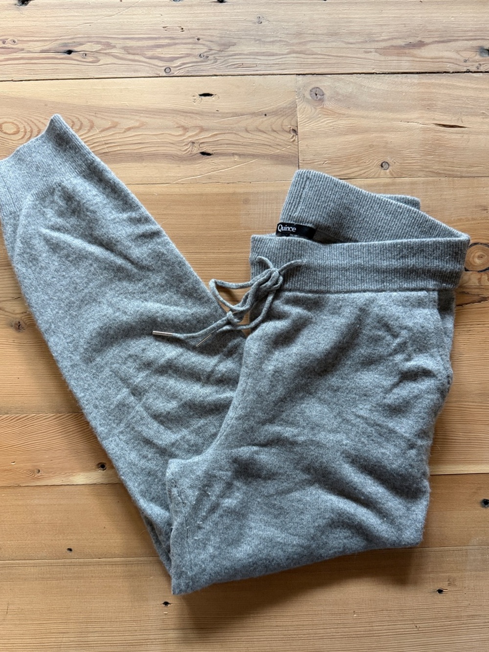 Quince Light Gray Cashmere Joggers with Drawstring